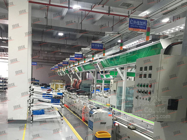 商務(wù)車(chē)座椅裝配線(xiàn)