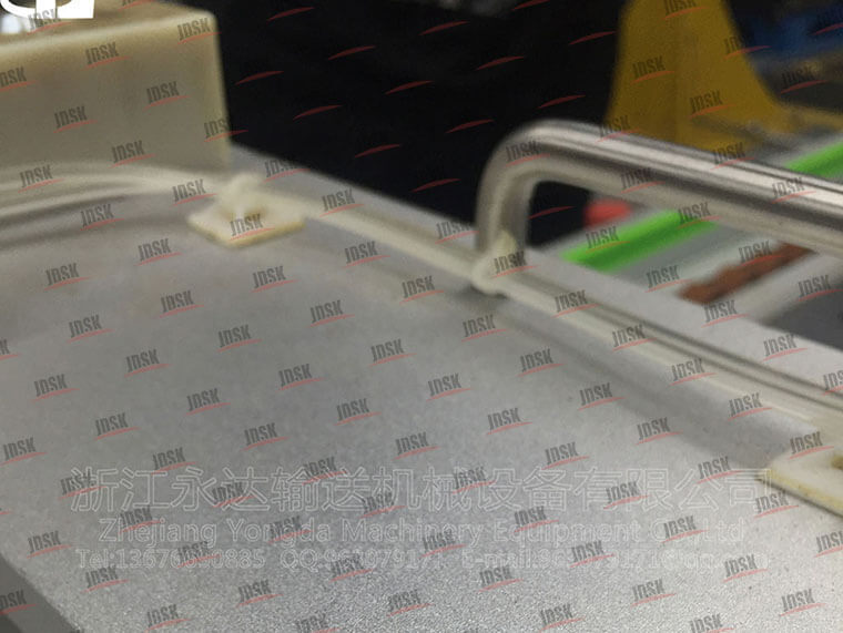 商務(wù)車(chē)座椅裝配線(xiàn)